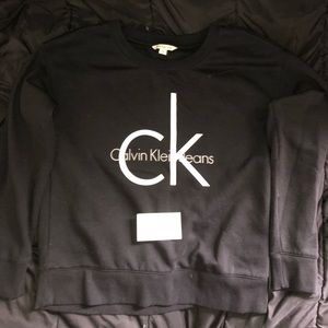 Calvin Klein Sweater